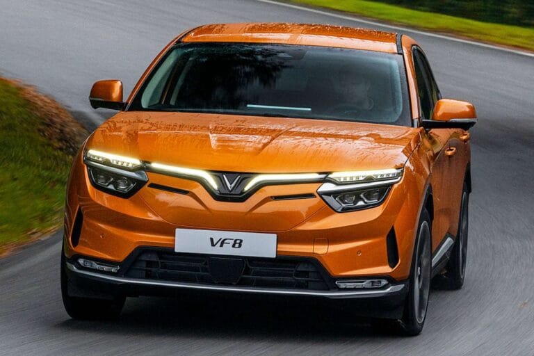VF8