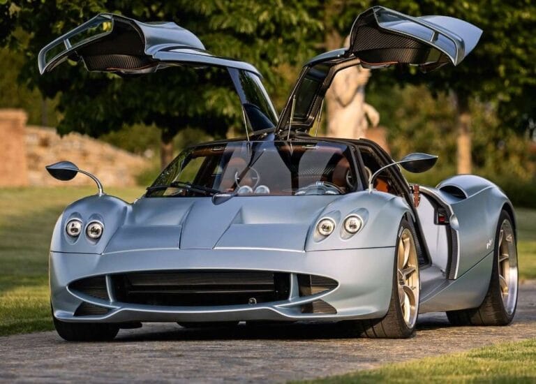 Huayra Codalunga