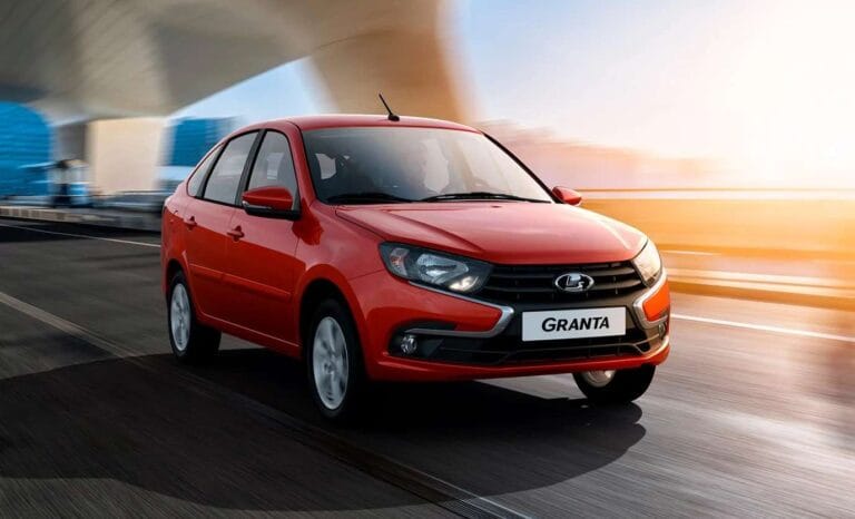 Granta Liftback