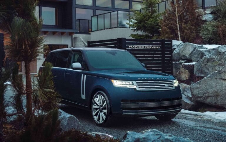 Range Rover SV