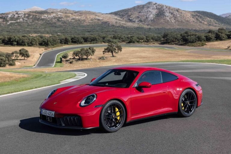 911 Carrera 4 GTS