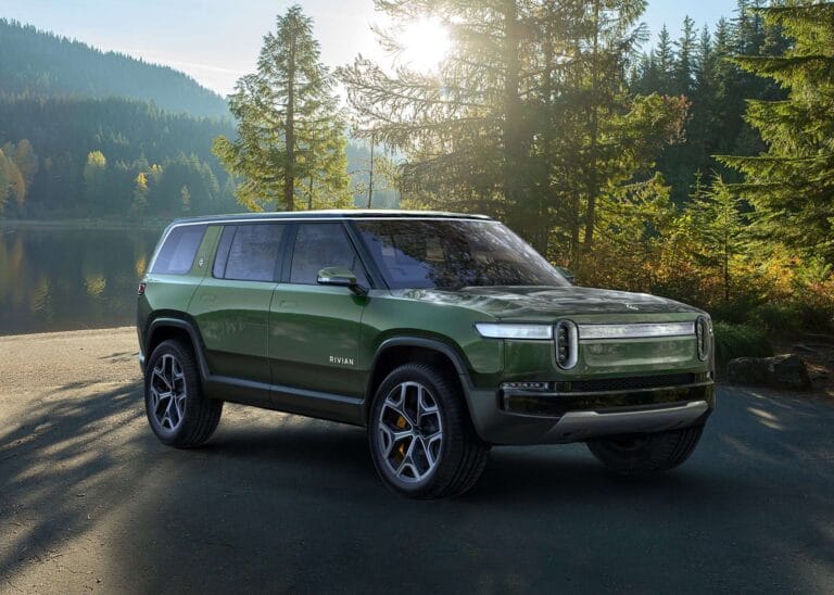 R1S SUV