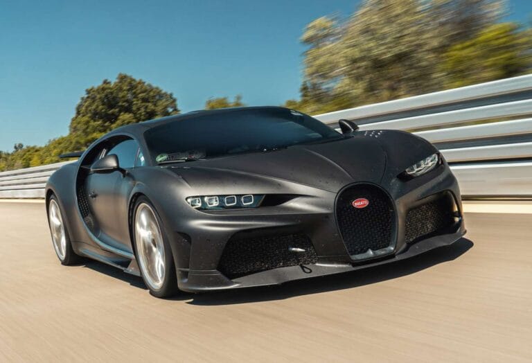 Chiron Super Sport 300
