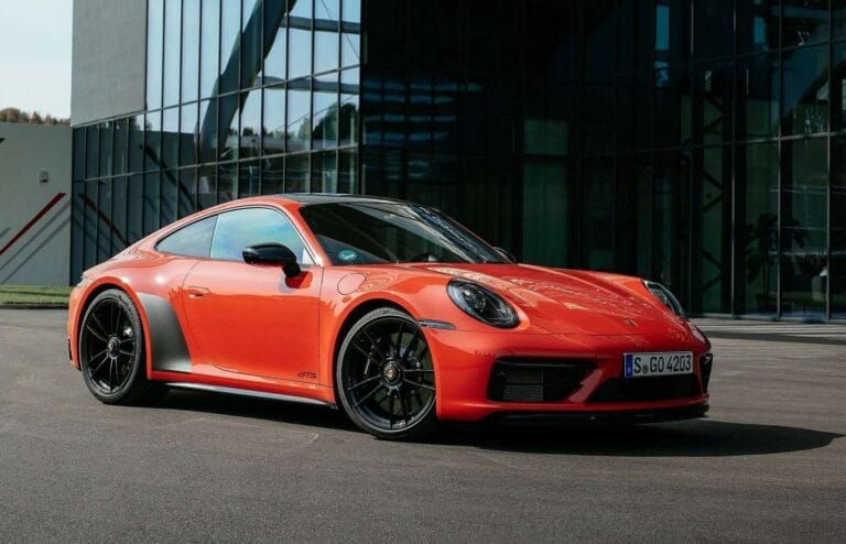 911 Carrera 4 GTS