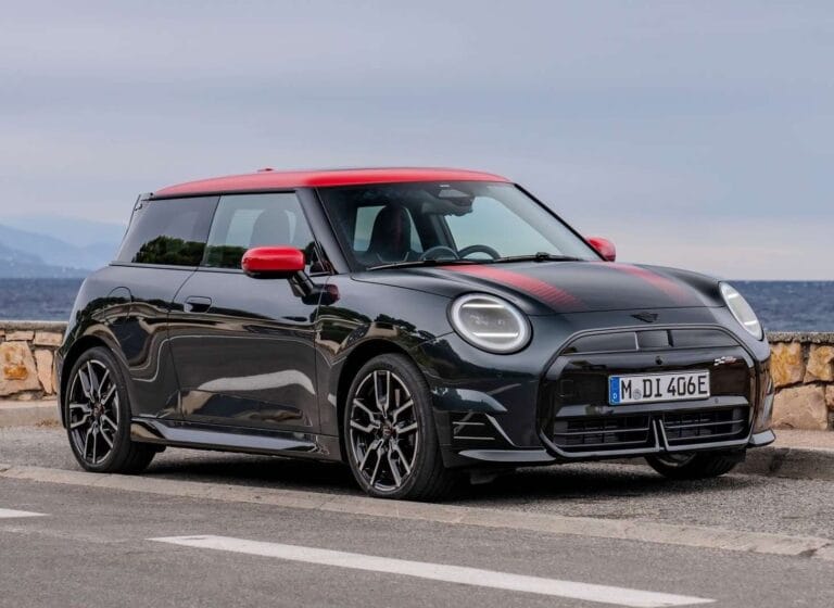 Cooper SE JCW Trim