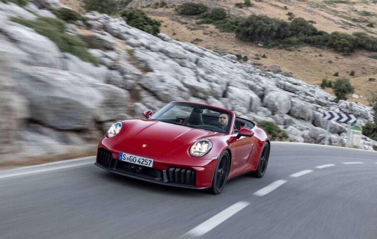 911 Carrera 4 GTS Cabriolet