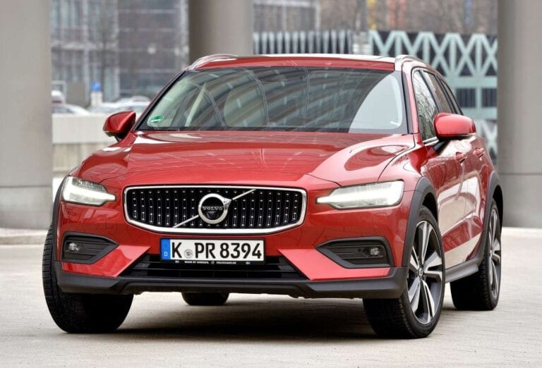V60 Cross Country