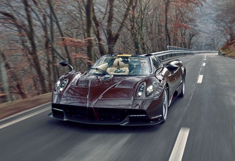 Huayra Roadster