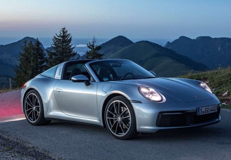 911 Targa 4