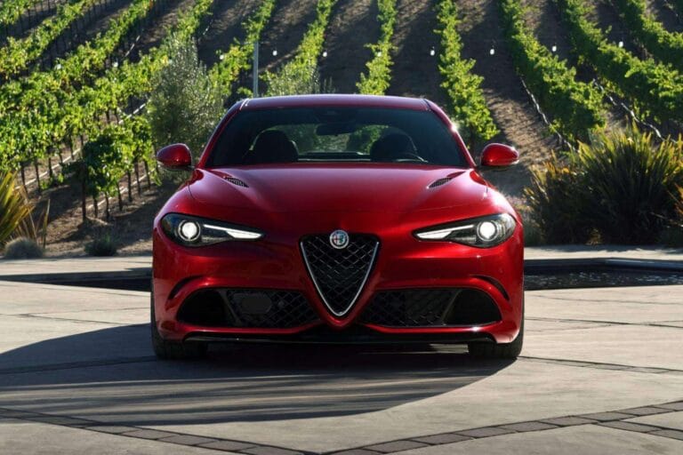 Giulia Quadrifoglio