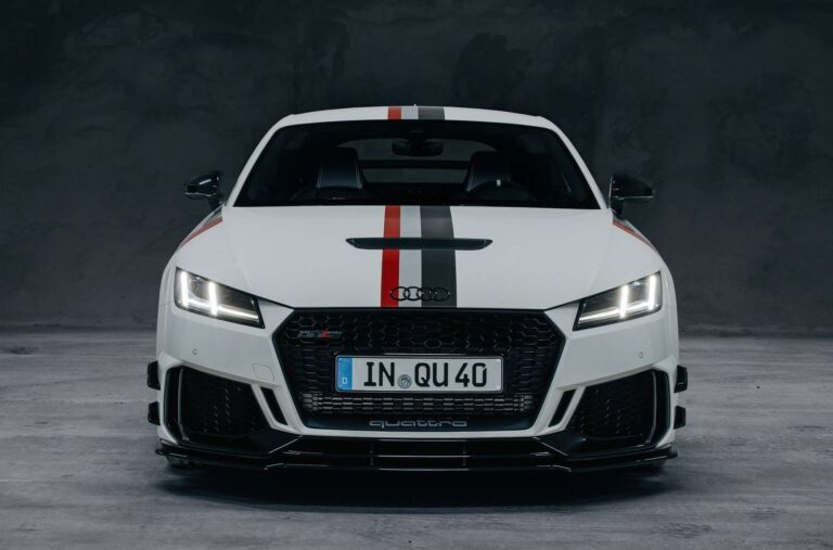TT RS 40 years quattro Edition