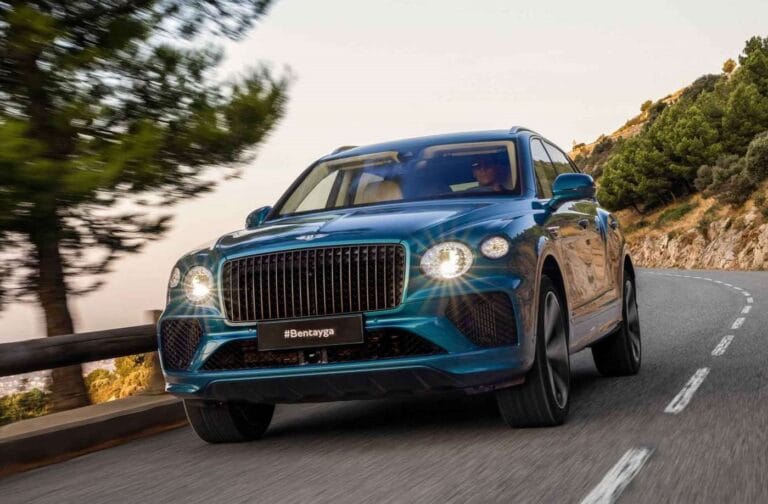 Bentayga EWB Azure