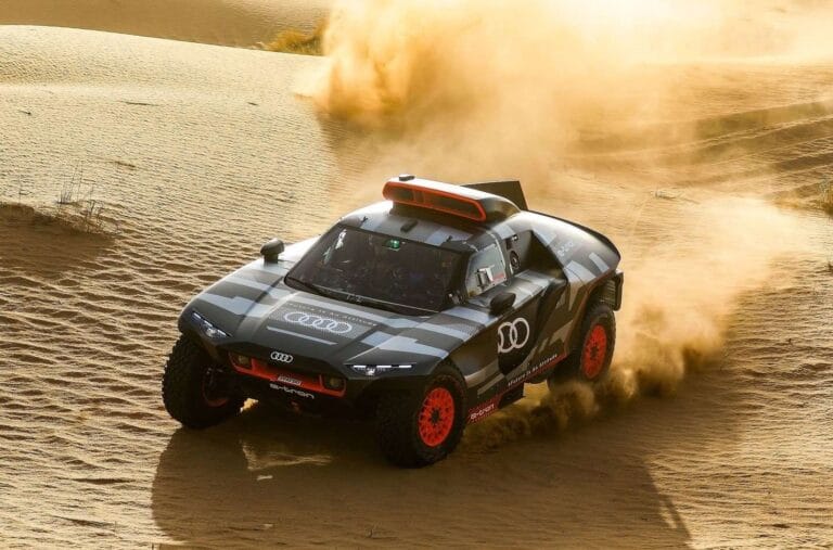 RS Q e-tron Dakar Rally