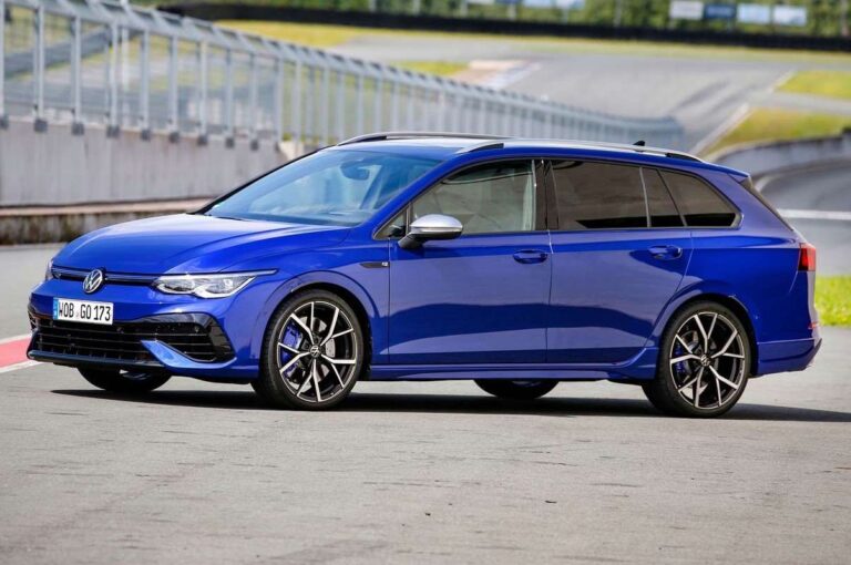 Golf Estate R