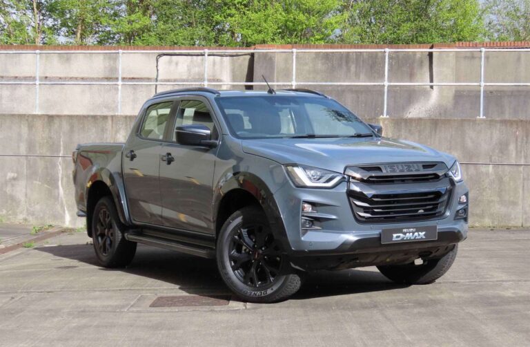 D-Max V-Cross Steel Edition