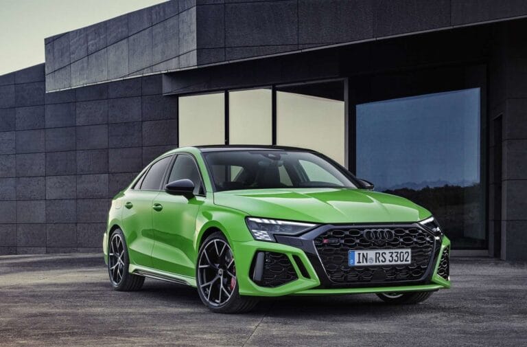 RS3 Sedan