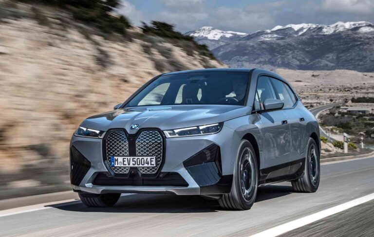 iX Xdrive50