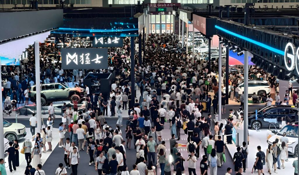 معرض جوانج دونج الدولي للسيارات 2025 :من مركز المؤتمرات الدولي في شنجن - عرب اوتو هب