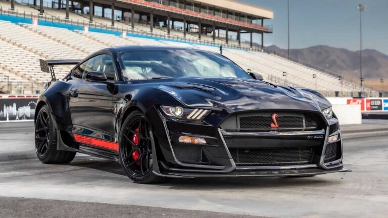 Shelby GT500 Code Red