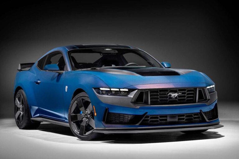 Mustang Dark Horse