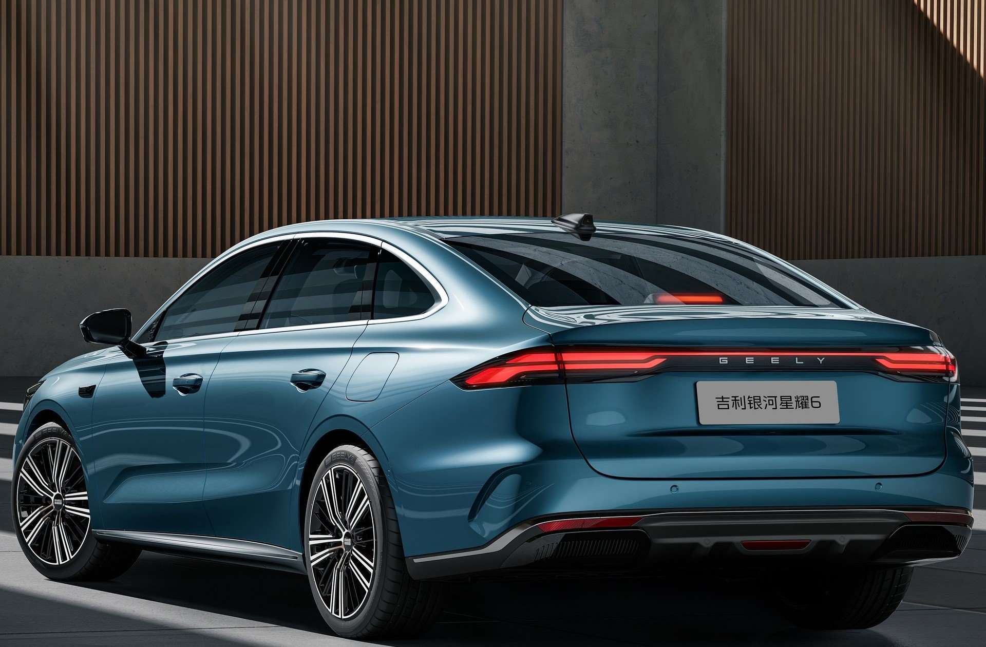 جيلي جالاكسي ستارشاين 6 الهجينة : منافِس شرس بأسعار تبدأ من 12 ألف دولار 4 جيلي جالاكسي ستارشاين 6 الهجينة : منافِس شرس بأسعار تبدأ من 12 ألف دولار - عرب اوتو هب