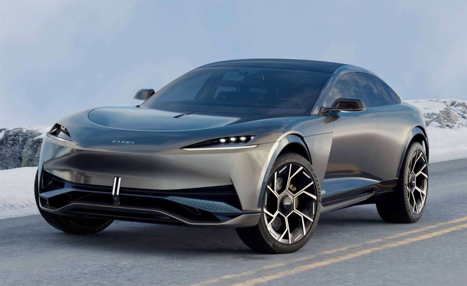 كارما إيفارا: أول SUV فاخر من كارما بتقنيات هجينة وكهربائية - عرب اوتو هب