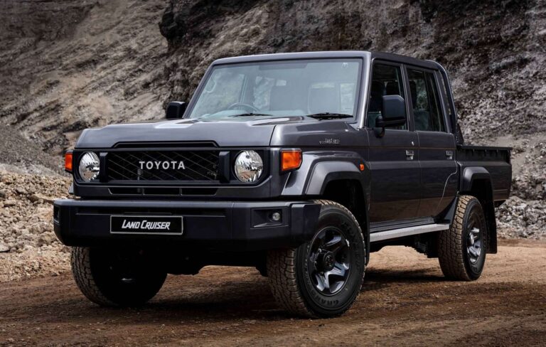 Land Cruiser 70 Pick up