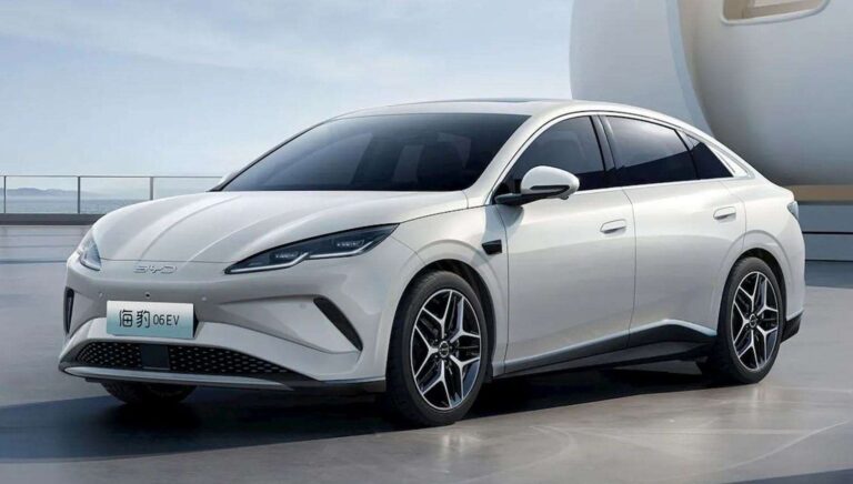 Seal 06 EV