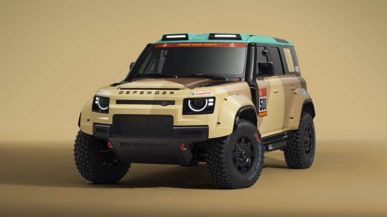 لاند روفر ديفيندر D7X-R الوحش الجديد يستعد لتحدي رالي داكار 2026