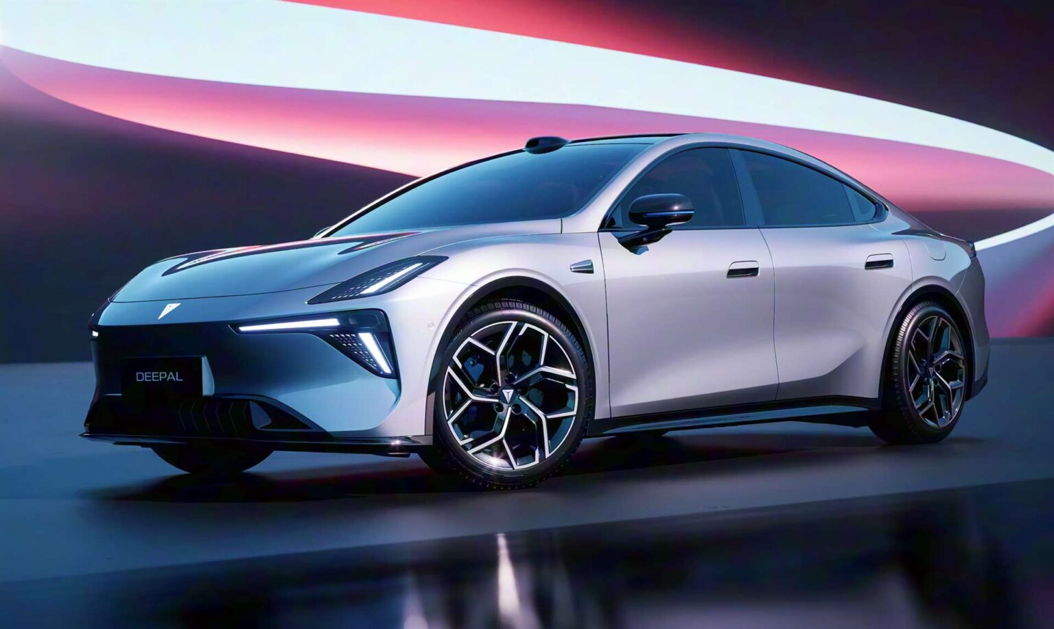 ديبـال L06 من شـانجـان : أول سيارة إنتاج صيني بتعليق مغناطيسي متطور مثل سيارات فيراري