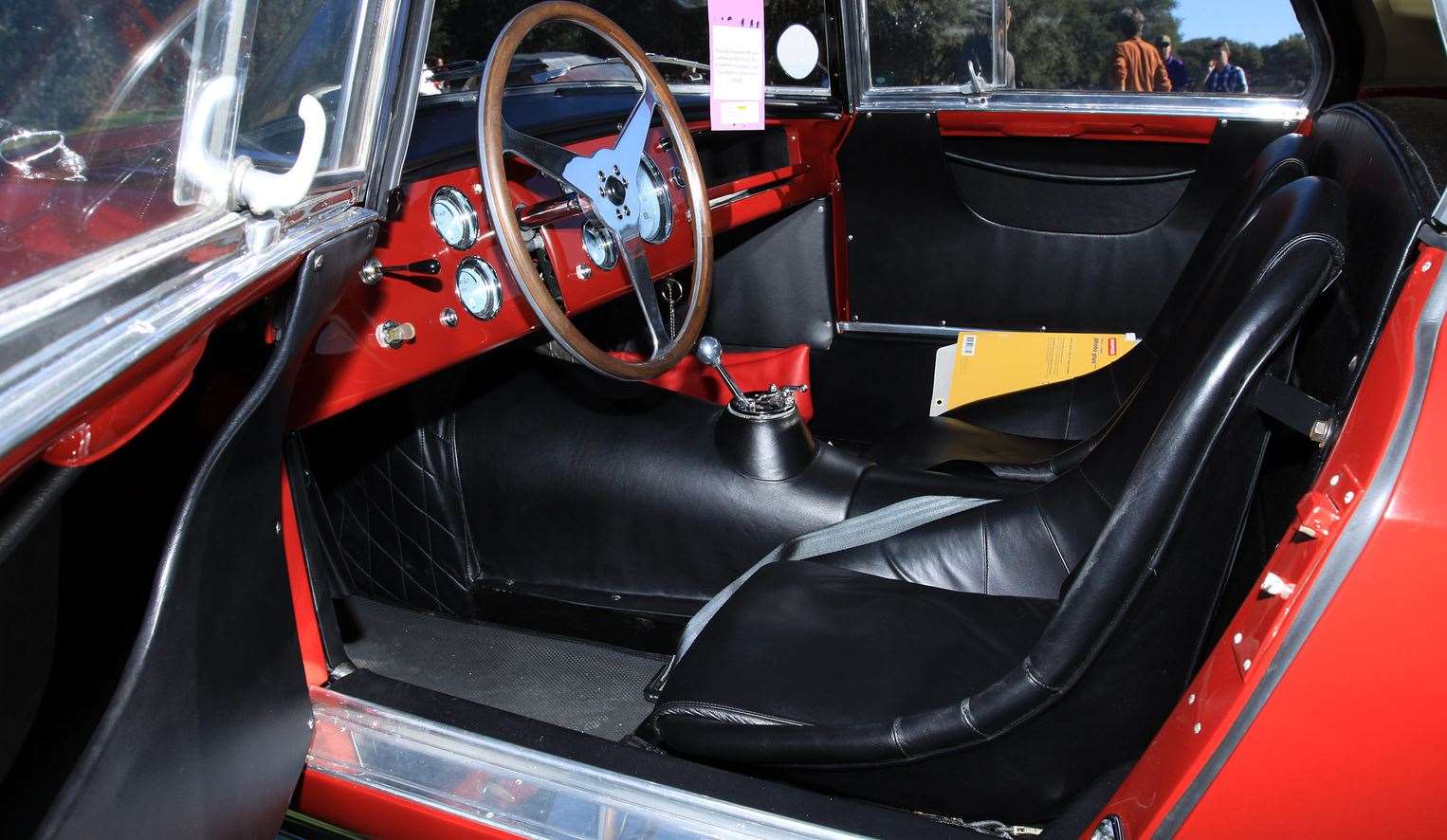 مازيراتي A6GCS/53 بينين فارينا برلينيتا: أسطورة التصميم الإيطالي التي تحدّت فيراري 4 مازيراتي A6GCS/53 بينين فارينا برلينيتا: أسطورة التصميم الإيطالي التي تحدّت فيراري - عرب اوتو هب