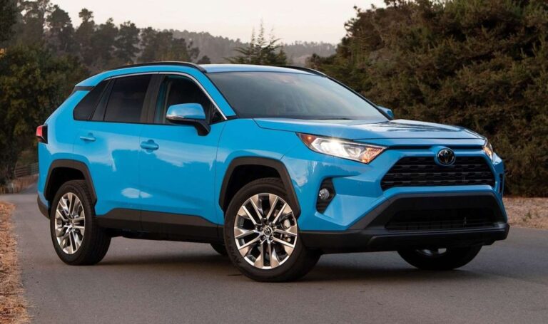 RAV4