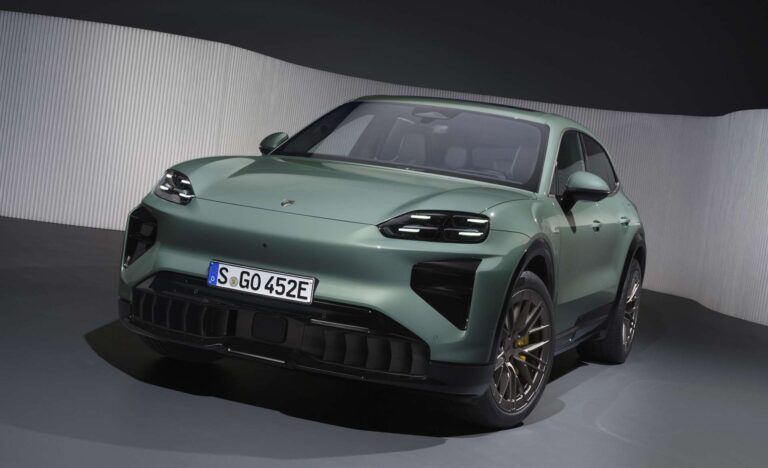 Cayenne Turbo Electric