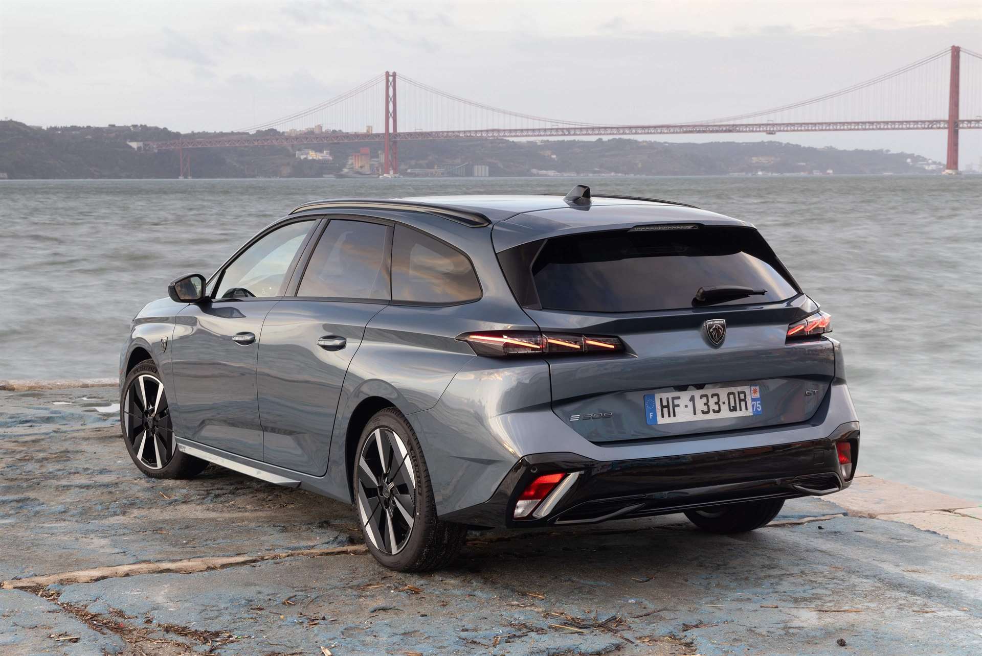 الجيل الجديد من بيجو 308 بتصميم متجدد بمدى أطول لسيارة الهاتشباك الأشهر 6 الجيل الجديد من بيجو 308 بتصميم متجدد بمدى أطول لسيارة الهاتشباك الأشهر - عرب اوتو هب