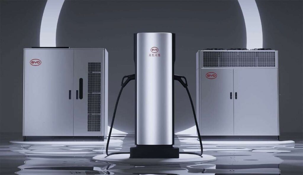 منصة BYD الخارقة-شحن سيارات كهربائية بسرعة تعبئة الوقود - عرب اوتو هب