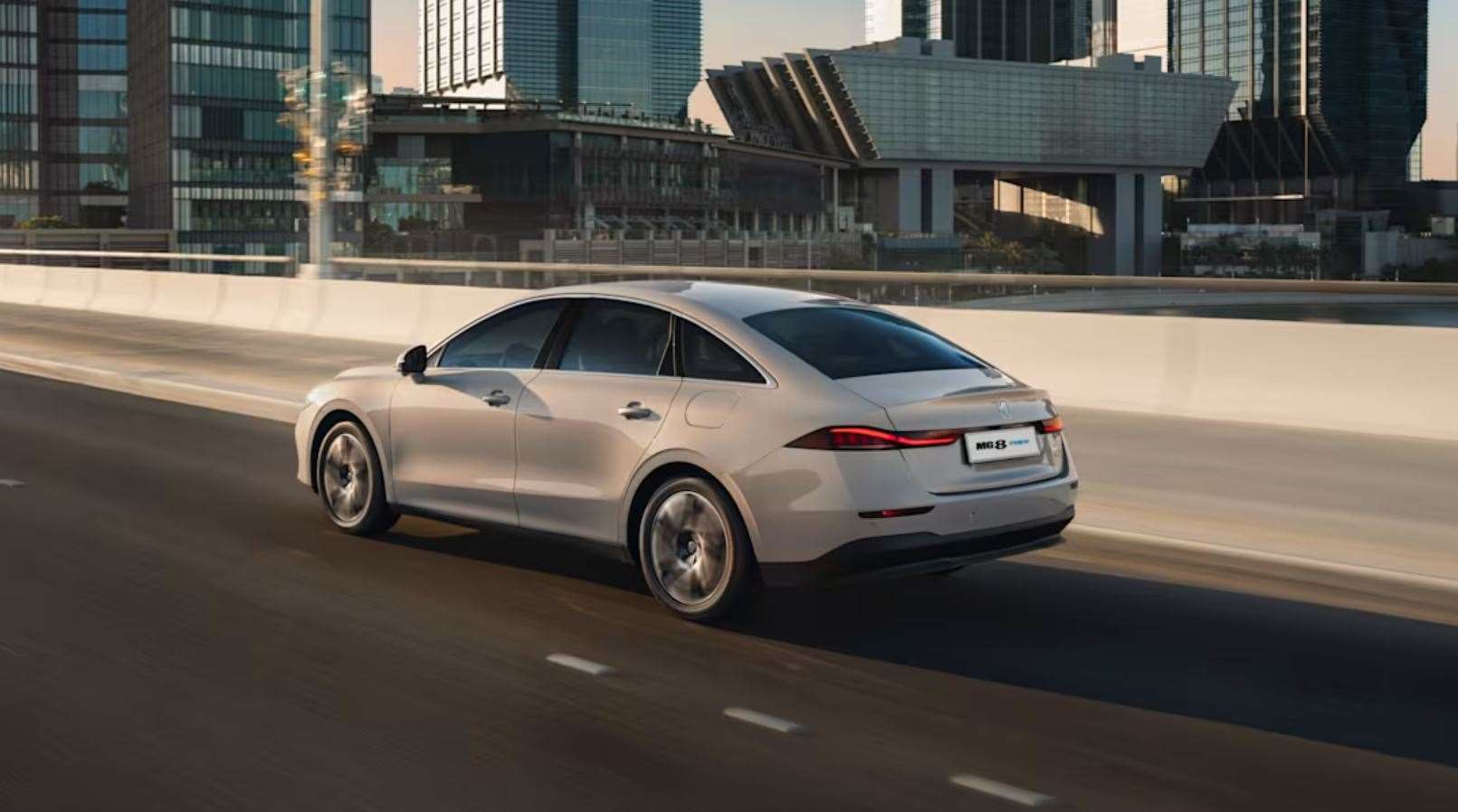 إطلاق ام جي 8 هايبرد في الشرق الأوسط: سيدان بمدى قياسي و تكنولوجيا متقدمة 2 إطلاق ام جي 8 هايبرد في الشرق الأوسط: سيدان بمدى قياسي و تكنولوجيا متقدمة - عرب اوتو هب