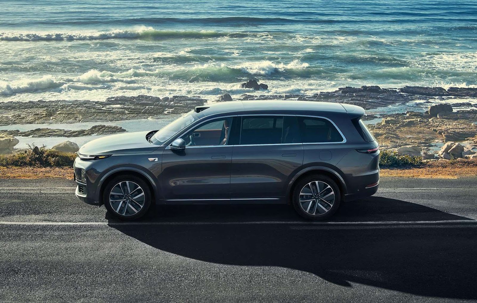 لي أوتو 9 SUV الصينية الفاخرة في الأسواق المصرية و الإماراتية بتقرير بالميزات و العيوب و الأسعار 5 لي أوتو 9 SUV الصينية الفاخرة في الأسواق المصرية و الإماراتية بتقرير بالميزات و العيوب و الأسعار - عرب اوتو هب