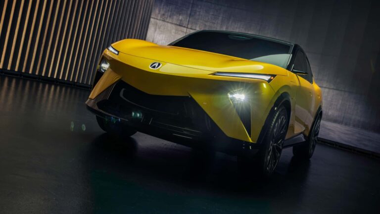 اكيورا RSX أول SUV كهربائية بتصميم رياضي و لمسة تكنولوجية جديدة