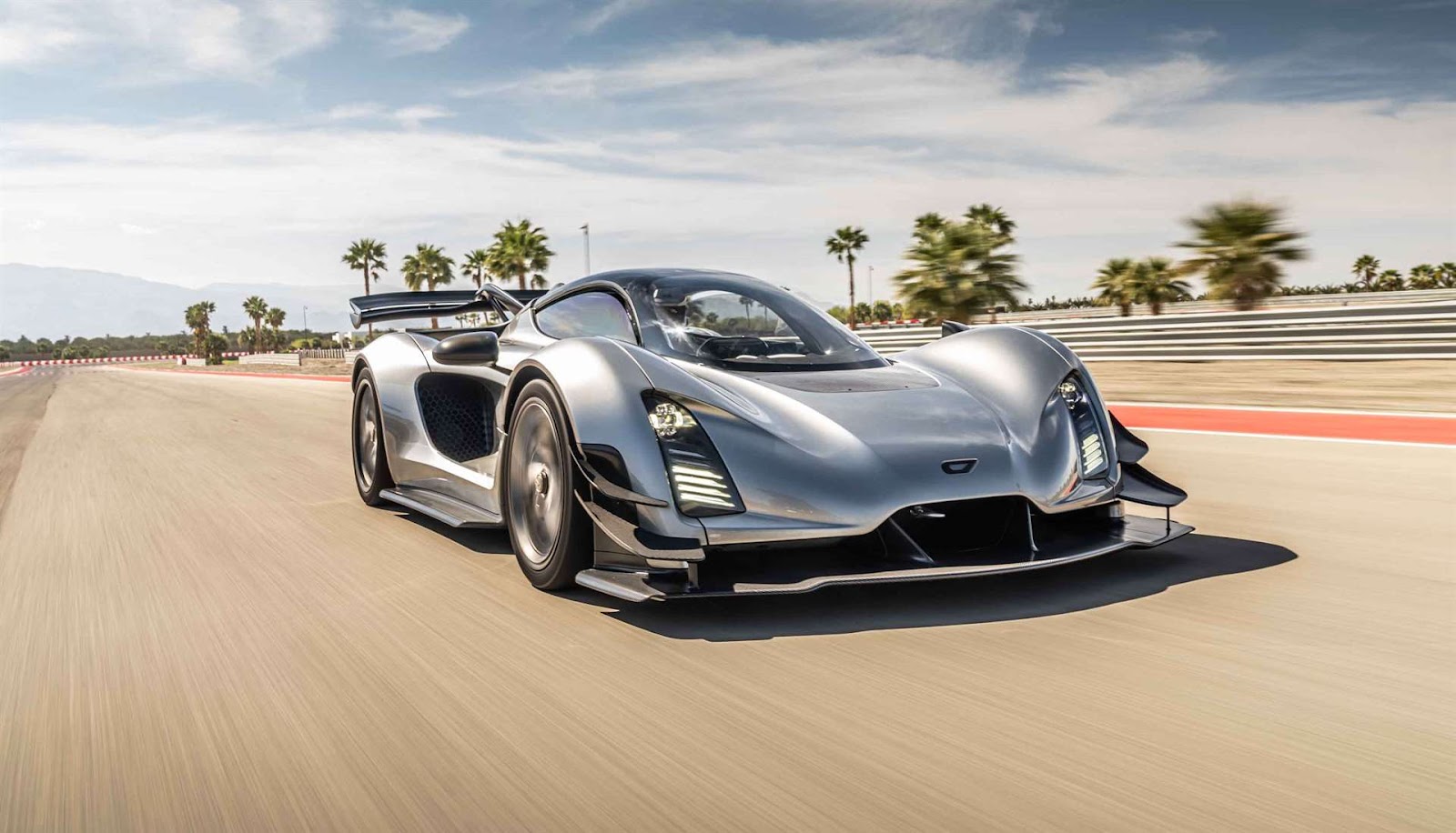 زينجر 21C الهايبركار الأمريكية تحطم الزمن و تتفوق على كوينيجسيج في حلبة لاجونا سيكا 1 زينجر 21C الهايبركار الأمريكية تحطم الزمن و تتفوق على كوينيجسيج في حلبة لاجونا سيكا - عرب اوتو هب