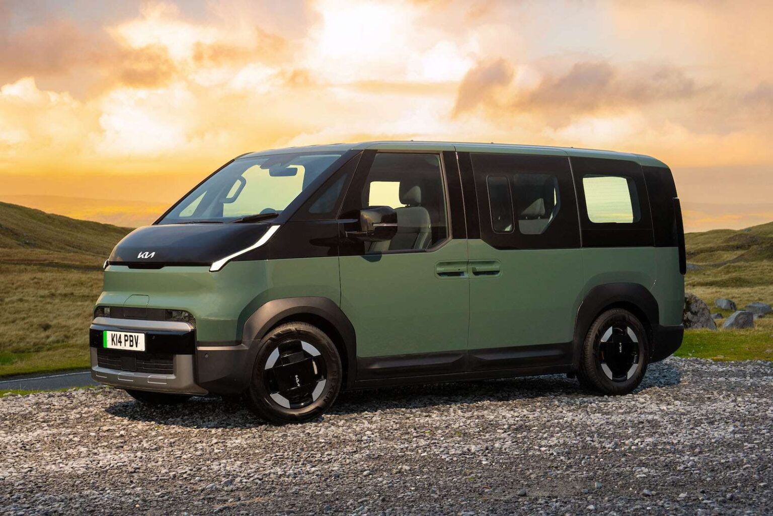 كيا PV5 مستقبل النقل الكهربائي بين الابتكار و العملية - عرب اوتو هب