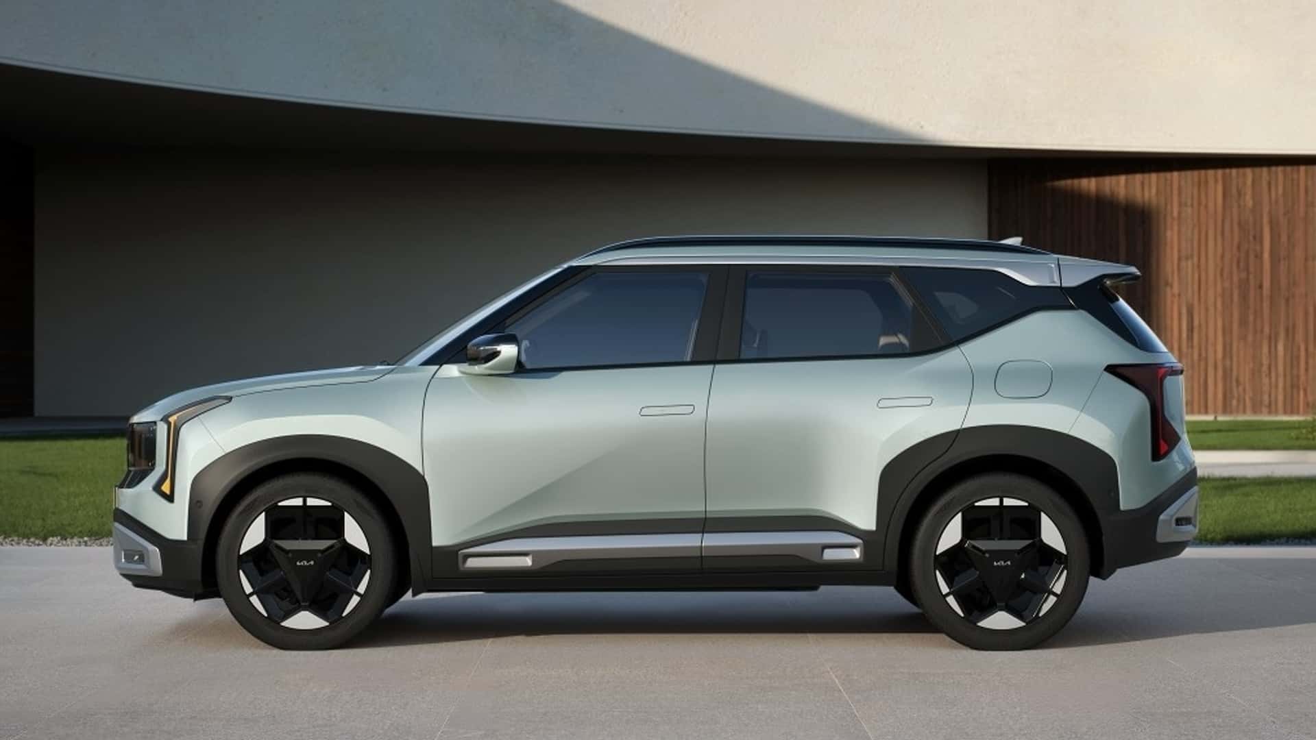 كيا سيلتوس 2027 بتصميم جديد و تقنيات حديثة و سعر مقبول 2 كيا سيلتوس 2027 بتصميم جديد و تقنيات حديثة و سعر مقبول - عرب اوتو هب