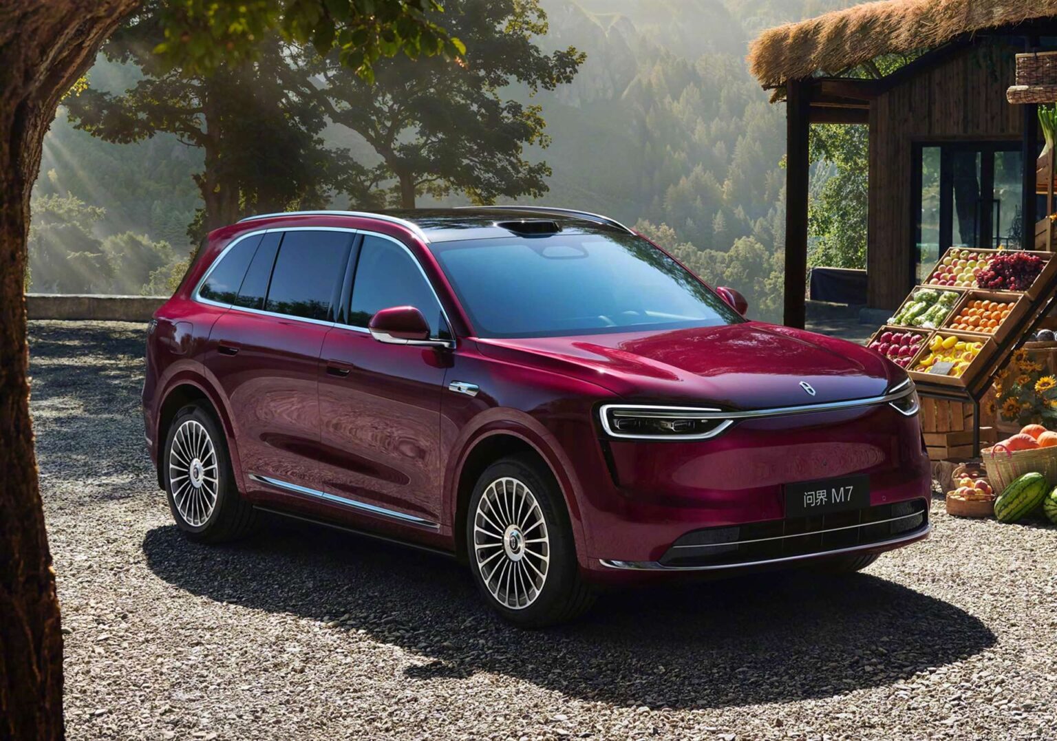 ايتو M7 من هواوي نقلة ثورية في عالم السيارات الكهربائية الذكية - عرب اوتو هب