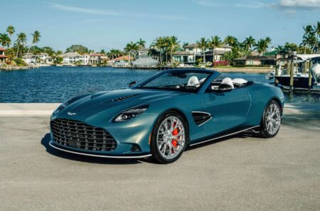 استون مارتن فانكويش فولانتي Wave Edition تحفة فنية مستوحاة من أمواج فلوريدا - عرب اوتو هب