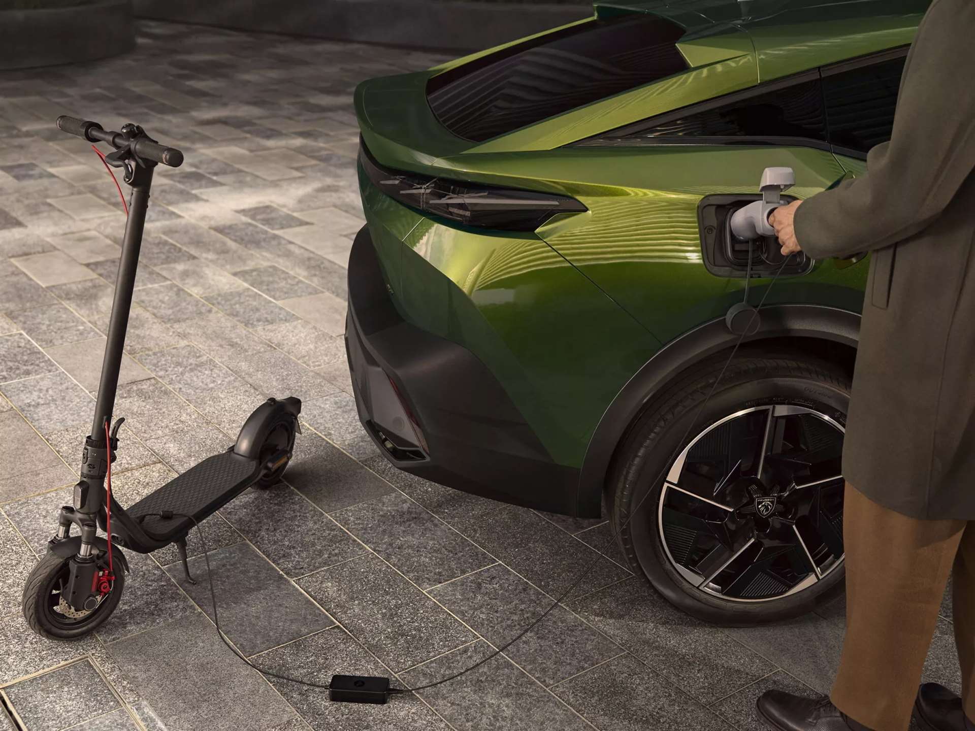 بيجو 408 الجديدة بتصميم يلفت الأنظار و تحديثات هادئة تحدث الفرق 4 بيجو 408 الجديدة بتصميم يلفت الأنظار و تحديثات هادئة تحدث الفرق - عرب اوتو هب