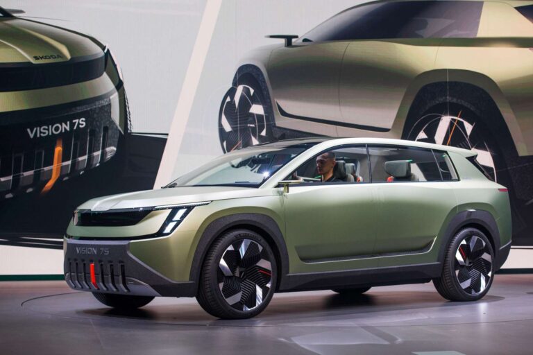 سكودا بيك 2026 أكبر و أقوى SUV كهربائية تدخل المنافسة