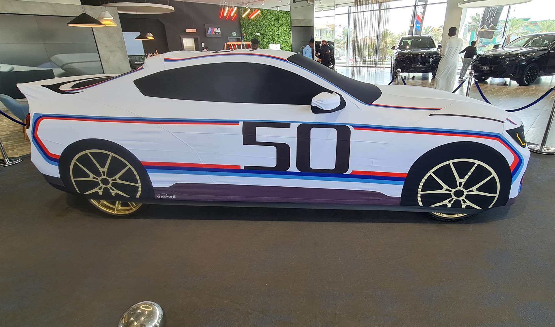 تحفة بي ام دبليو 3.0 CSL النادرة بقيمة 1.3 مليون دولار 1 تحفة بي ام دبليو 3.0 CSL النادرة بقيمة 1.3 مليون دولار - عرب اوتو هب