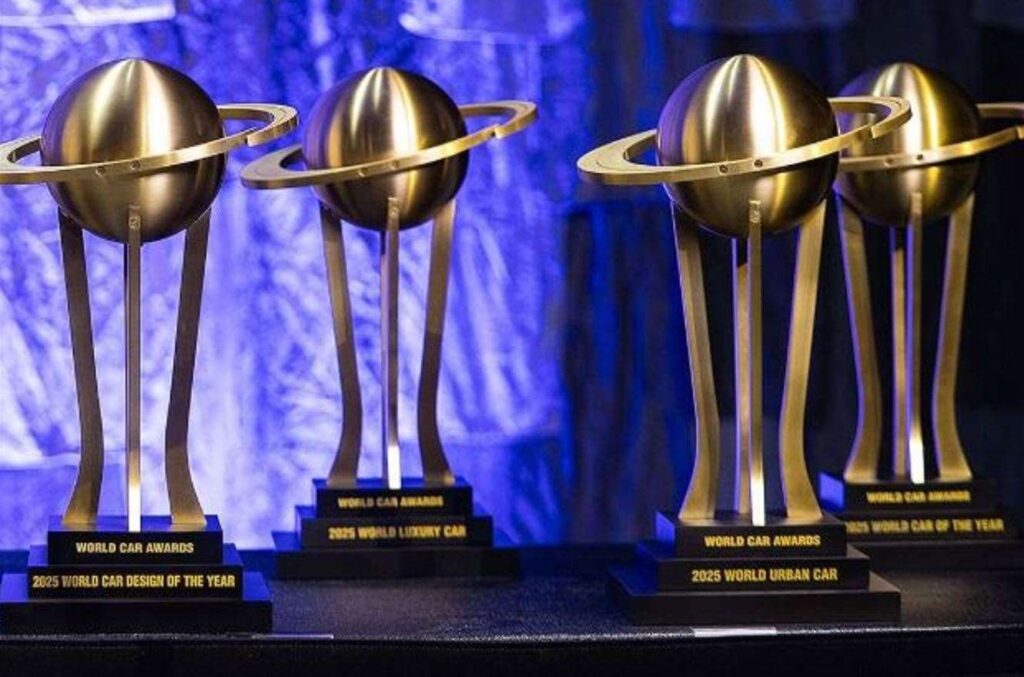 أفضل السيارات الكهربائية والفاخرة تتنافس على جائزة السيارة العالمية لعام 2026 - عرب اوتو هب