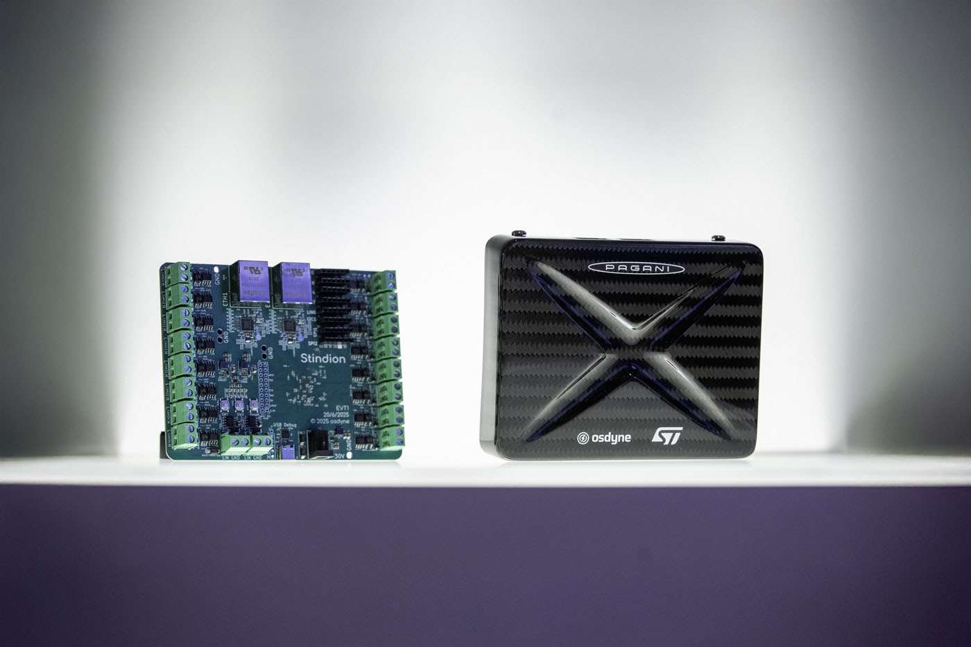 باجاني هايبركار و رسم ملامح مستقبل الحوسبة المدمجة 2 باجاني هايبركار و رسم ملامح مستقبل الحوسبة المدمجة - عرب اوتو هب