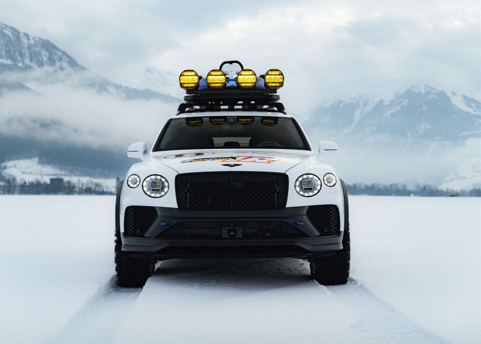 بنتلي بنتايجا X الاختبارية تعيد تعريف الرفاهية على الطرق الوعرة - عرب اوتو هب