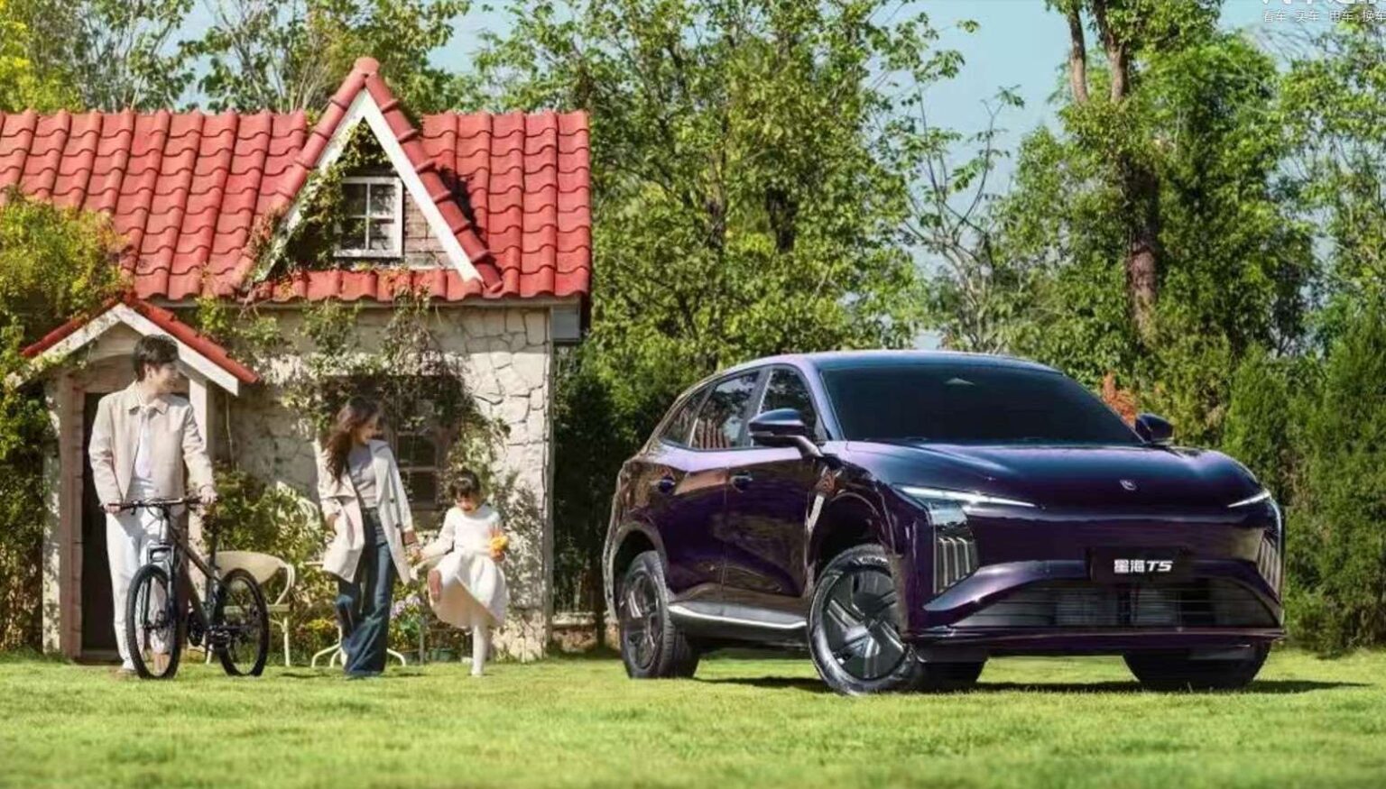 فورثينج EVO T5 الجديدة تنطلق رسميًا و تشعل المنافسة في فئة الـSUV - عرب اوتو هب